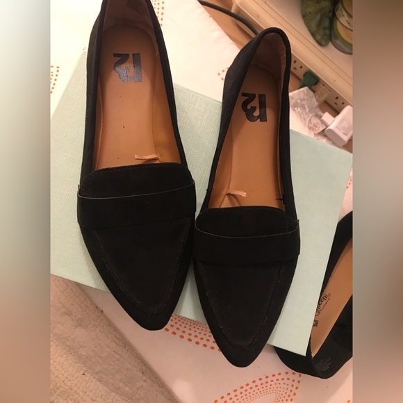 2 Pair Black Velvet Faux Suede Like Flats Size 6.5 - Picture 6 of 8